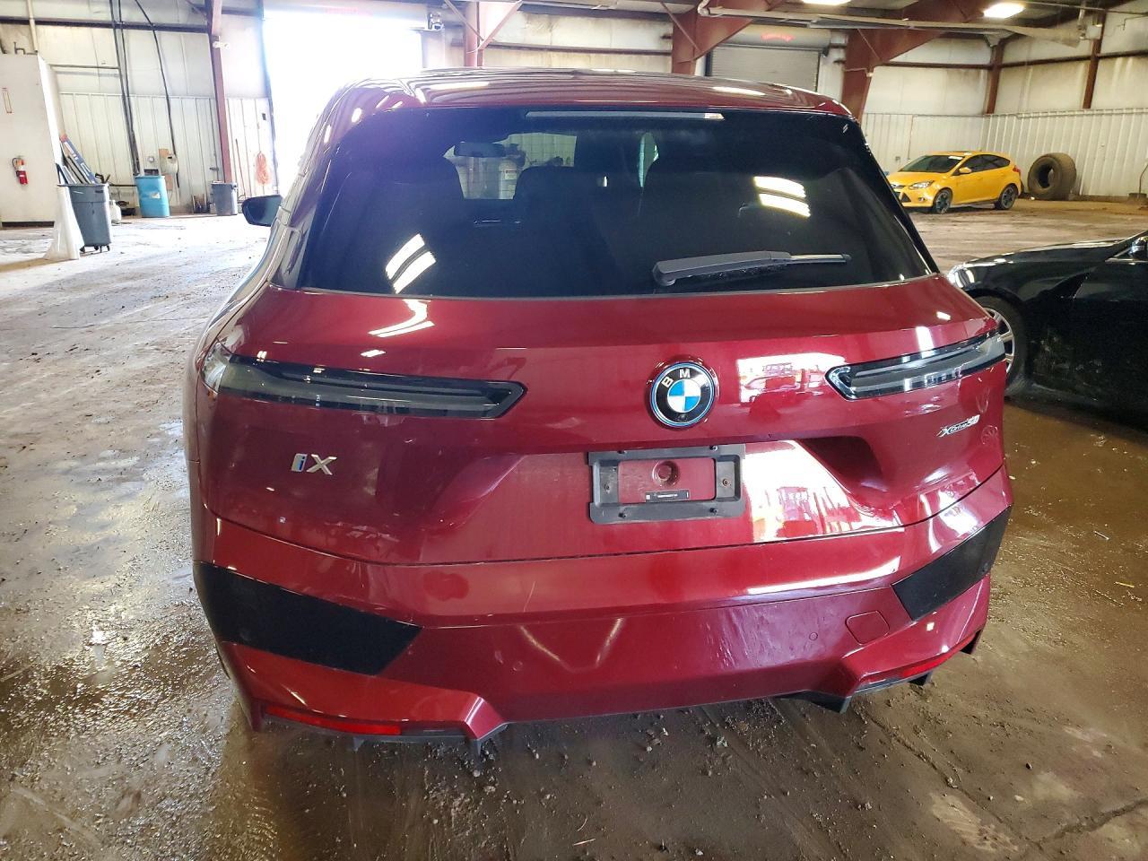 2024 BMW Ix xDrive50 - Фото 6