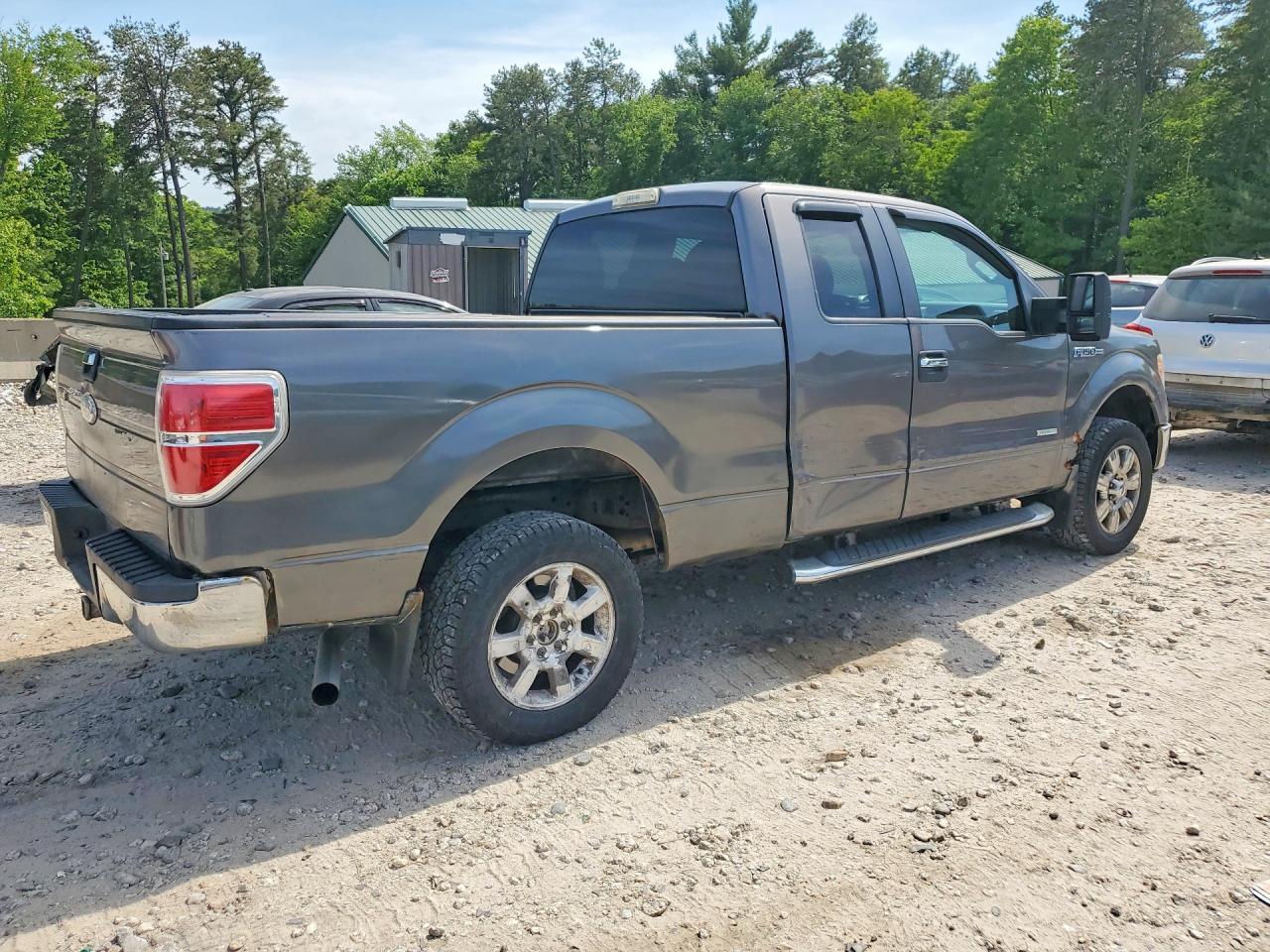 2011 Ford F150 Super Cab - Фото 3