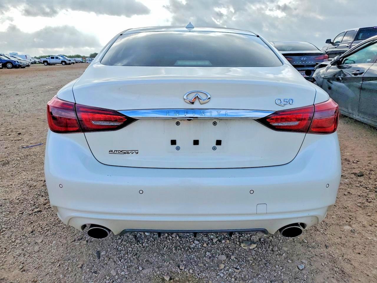2021 Infiniti Q50 Luxe - Image 6
