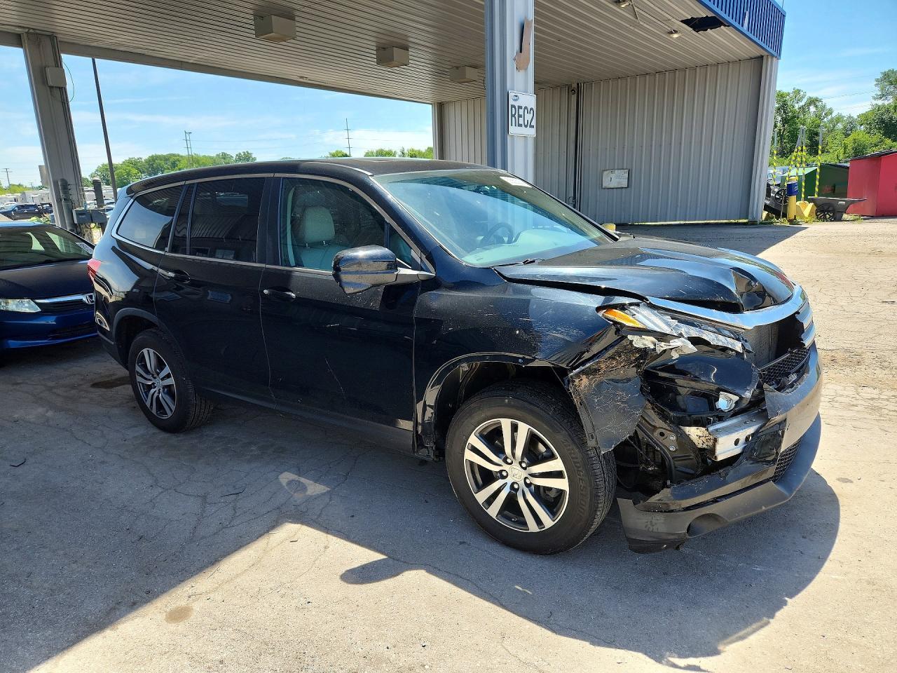2016 Honda Pilot Exl - Image 4