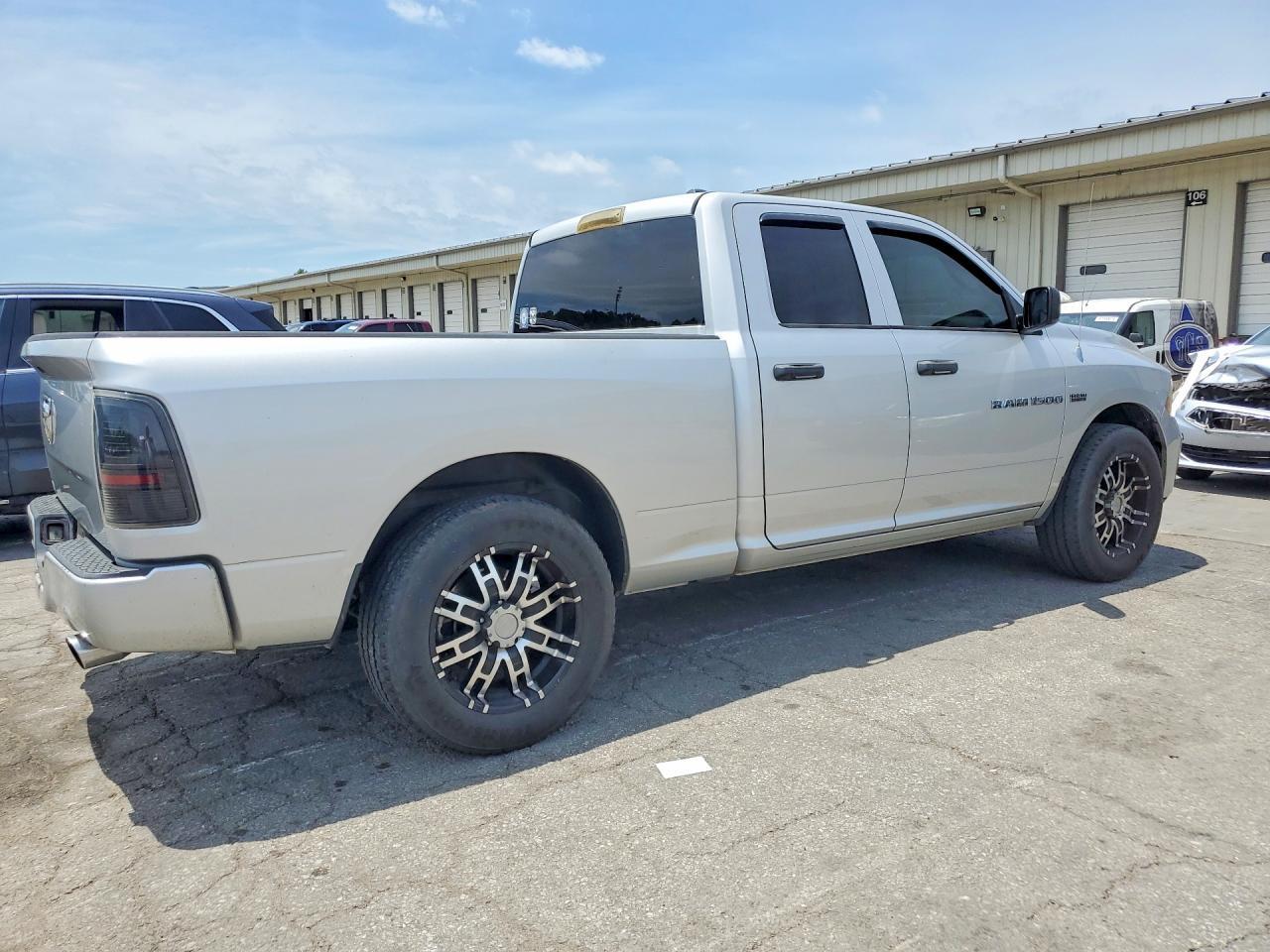 2012 Dodge Ram 1500 St - Фото 3