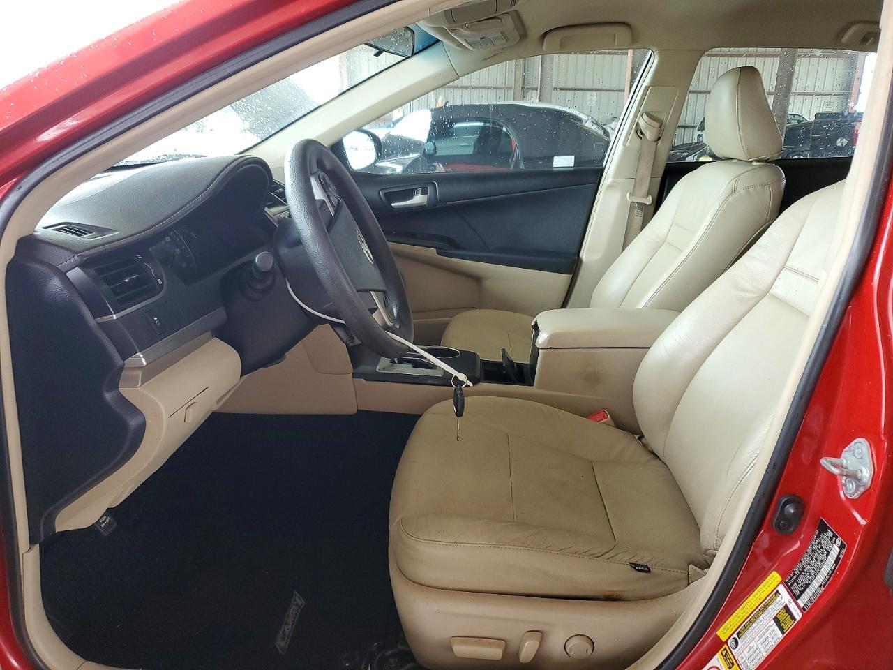 2012 Toyota Camry L - Фото 7