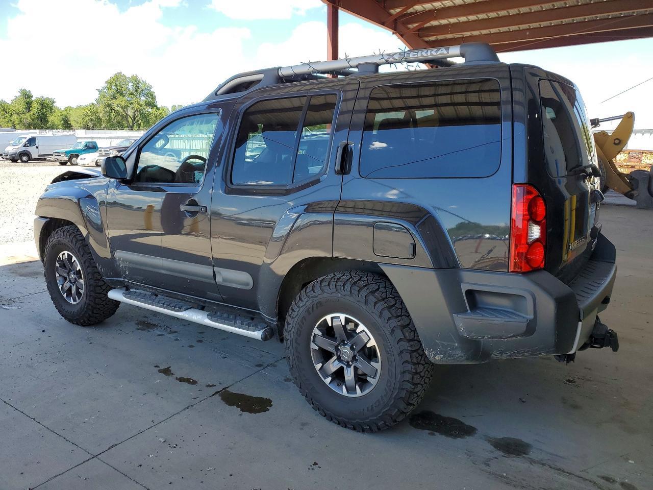2015 Nissan Xterra Pro-4X - Фото 2
