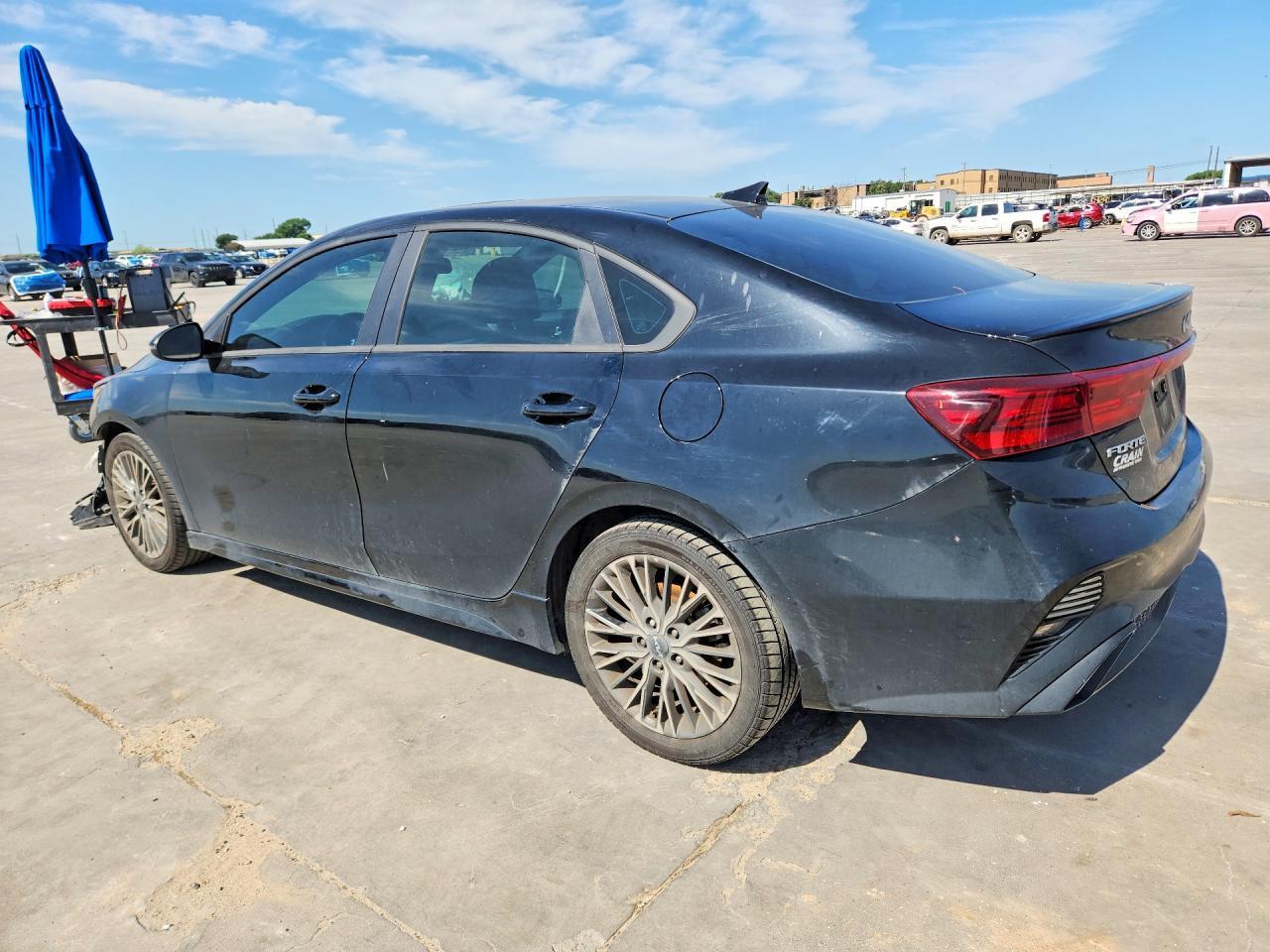 2024 Kia Forte Gt Line - Фото 2