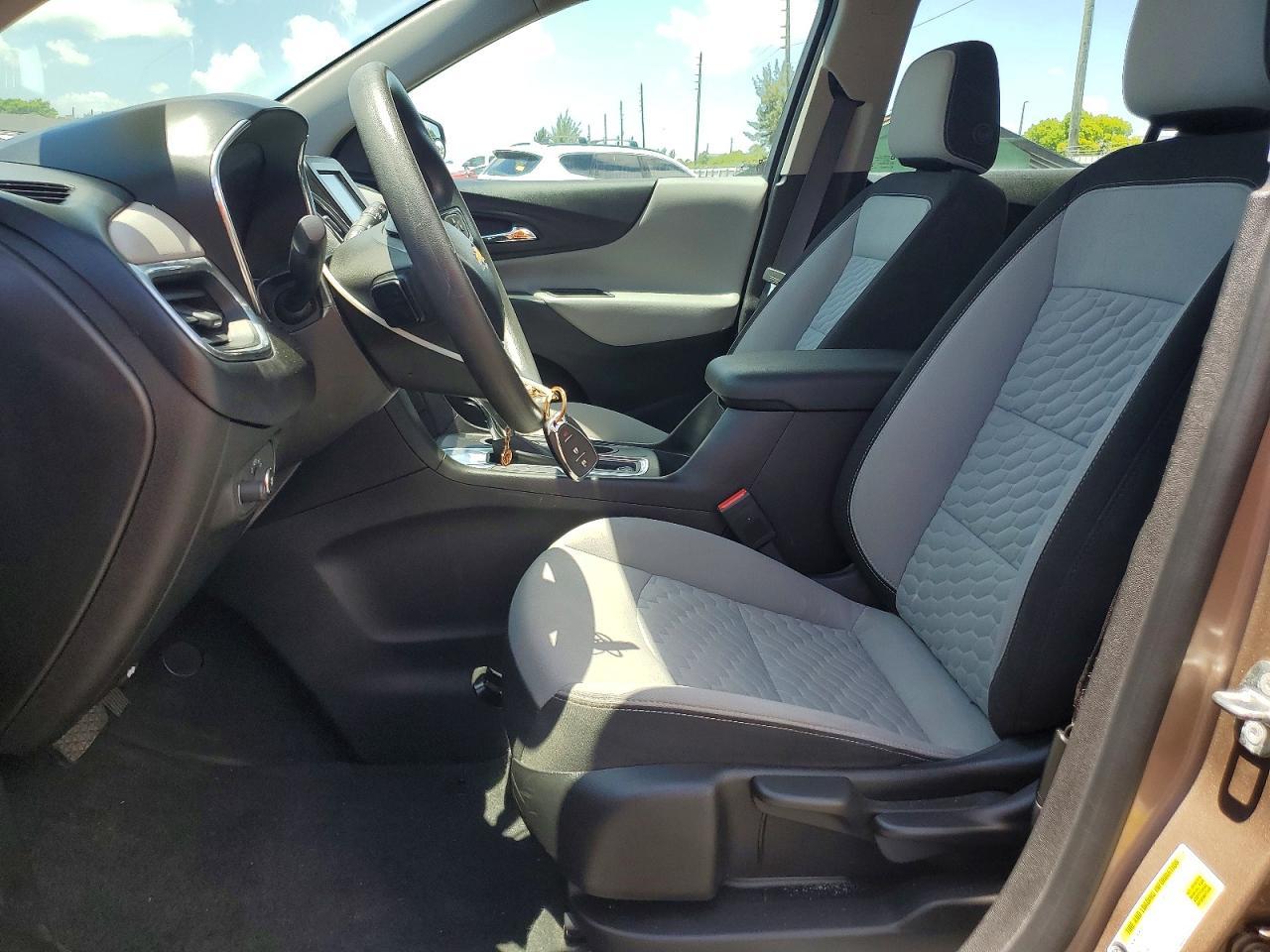 2018 Chevrolet Equinox Ls - Фото 7
