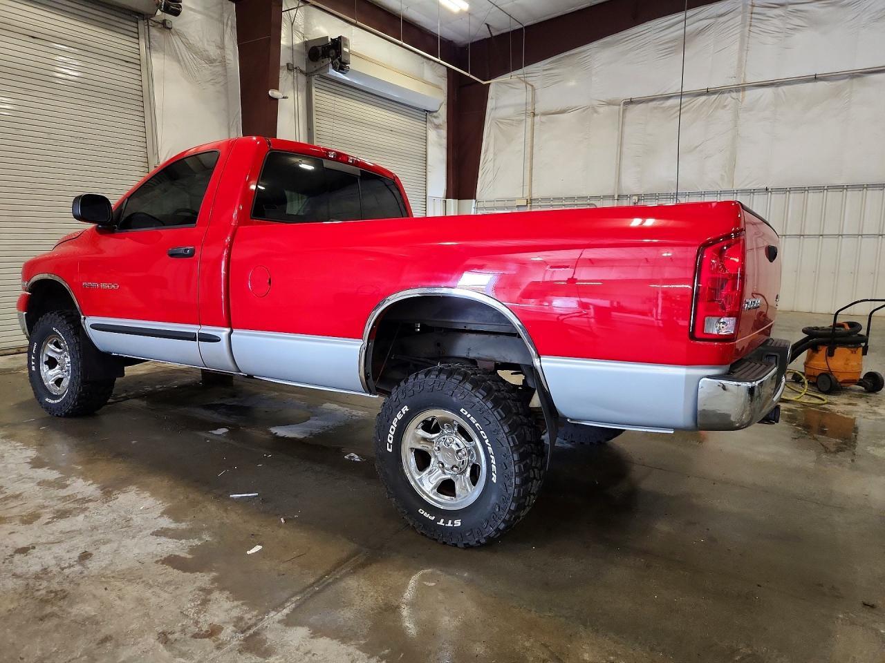 2003 Dodge Ram 1500 St - Фото 2