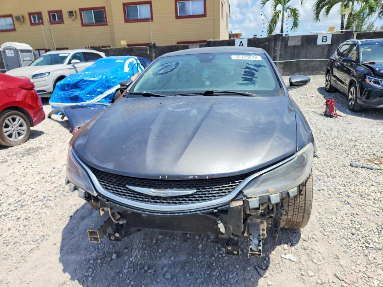 2015 Chrysler 200 Limited - Image 5
