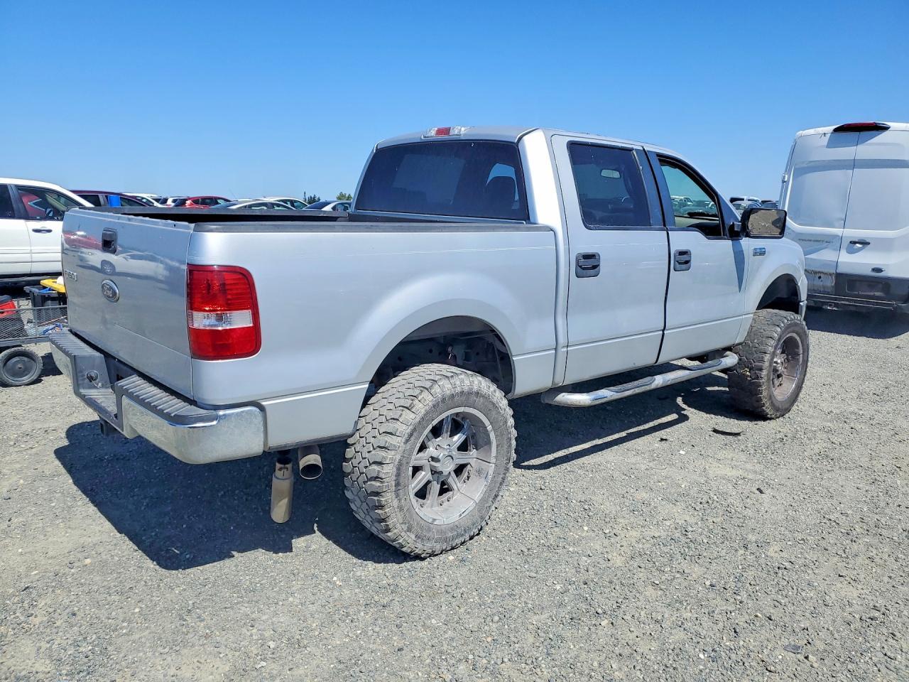 2008 Ford F150 Supercrew - Image 3