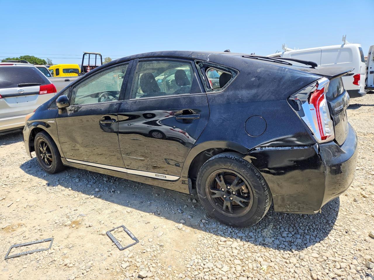 2012 Toyota Prius Two - Фото 2