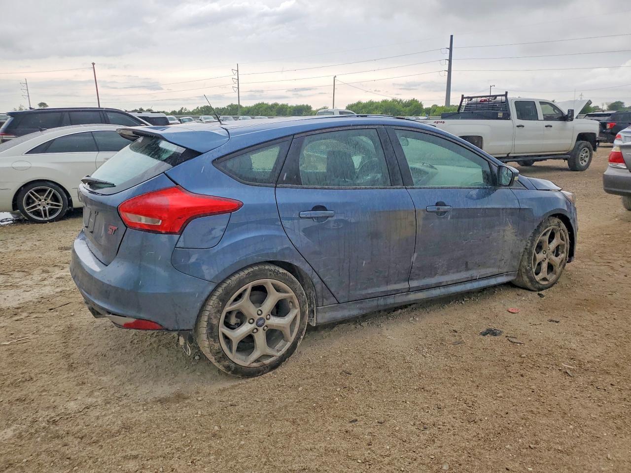2018 Ford Focus St - Фото 3