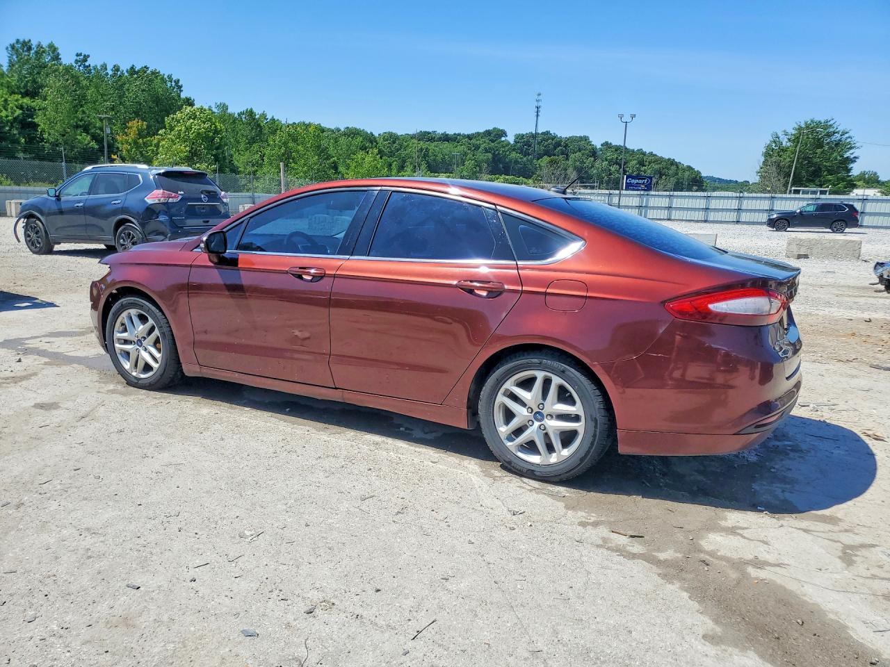 2015 Ford Fusion Se - Фото 2