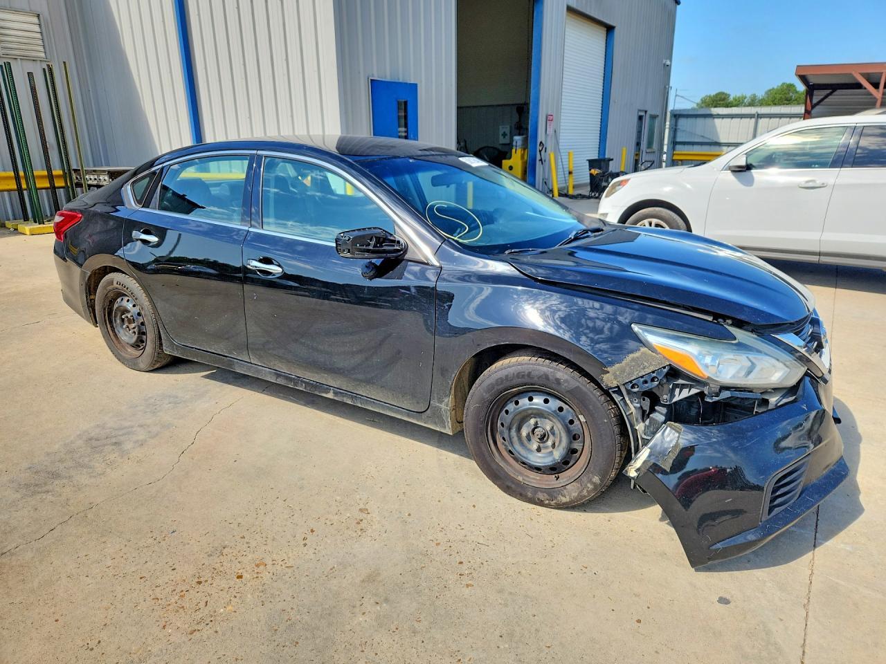 2018 Nissan Altima 2.5 S - Image 4