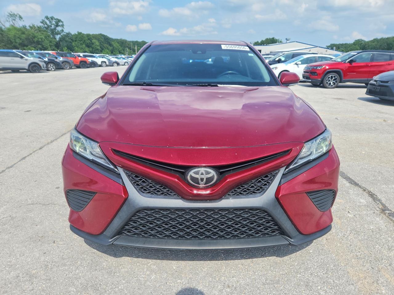 2018 Toyota Camry Se - Image 5