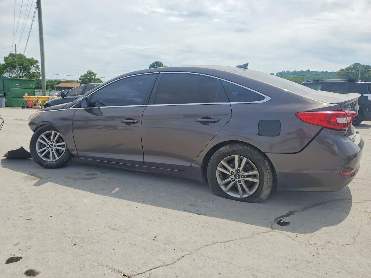 2017 Hyundai Sonata Se - Фото 2