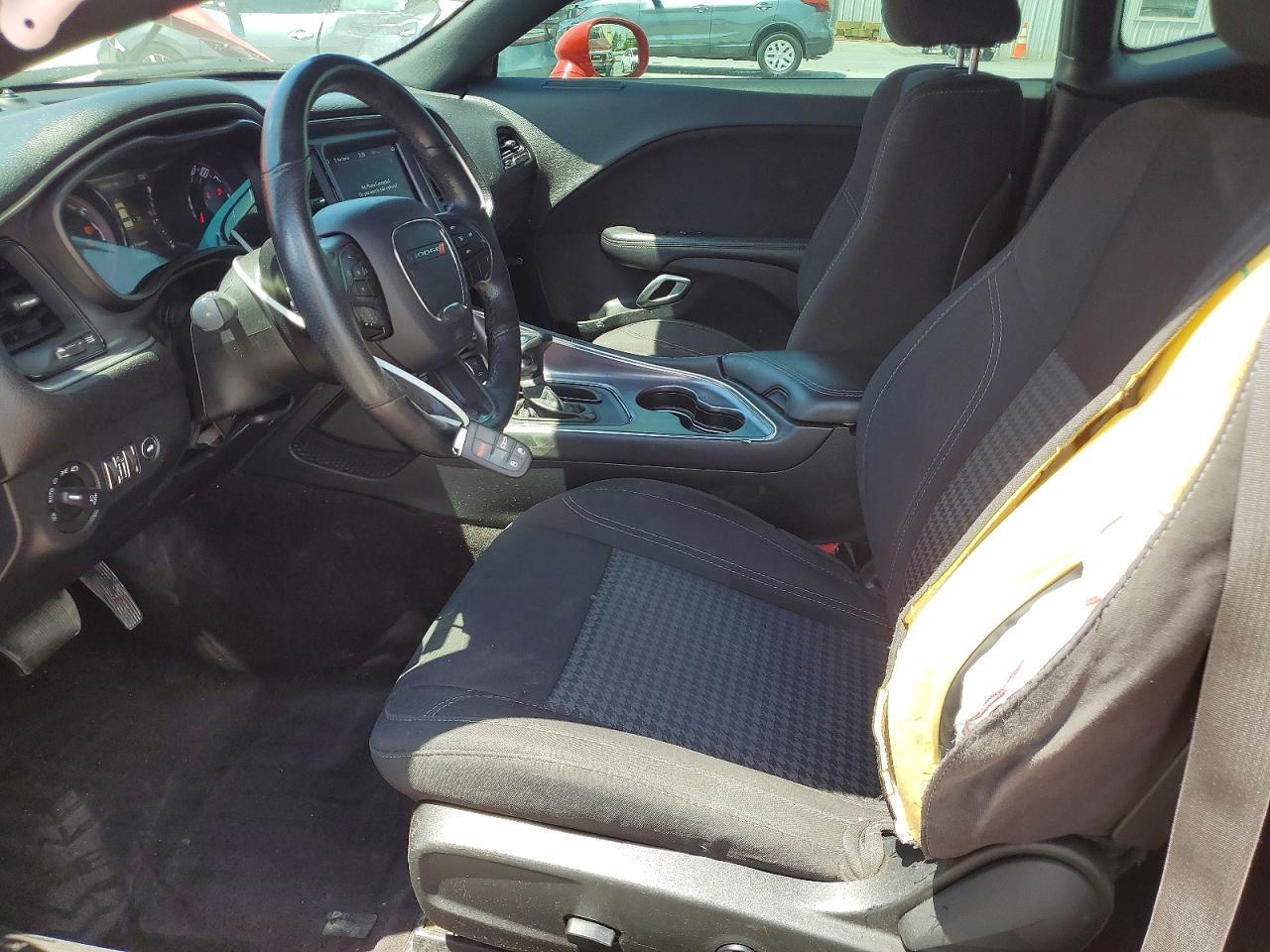 2018 Dodge Challenger R - Image 7