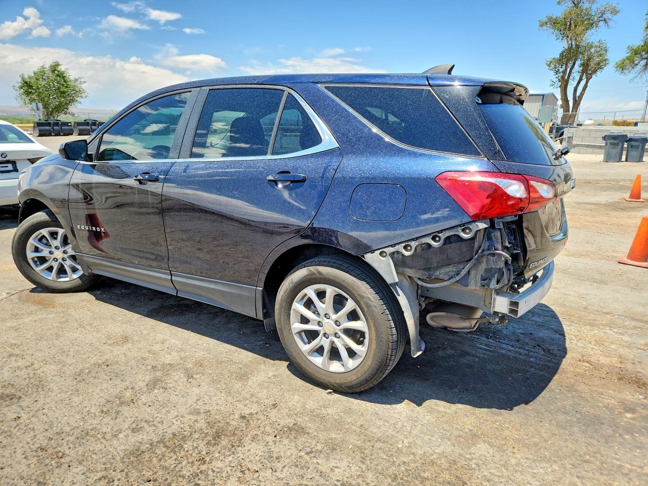 2021 Chevrolet Equinox Lt - Image 2