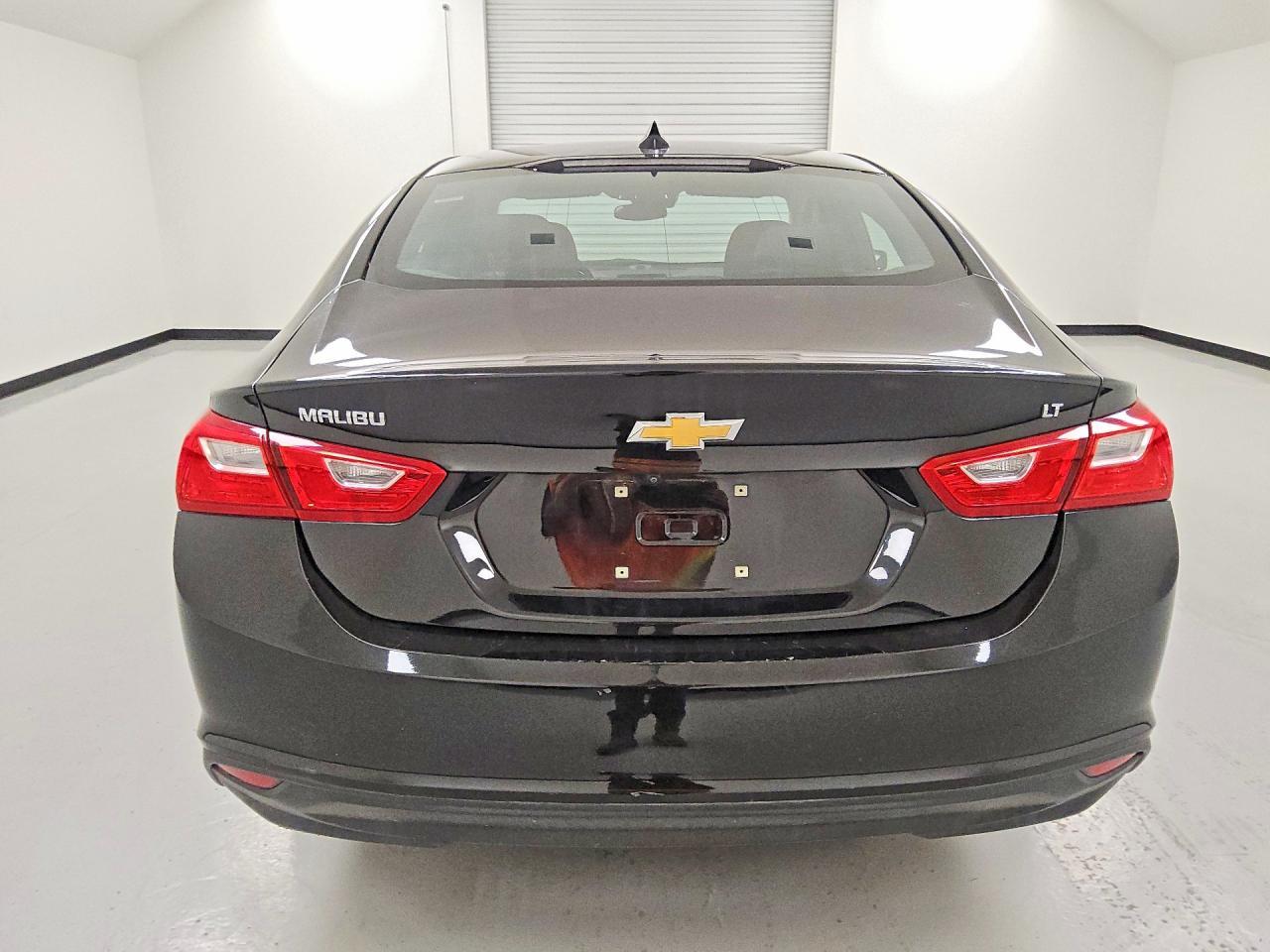 2023 Chevrolet Malibu Lt - Image 6