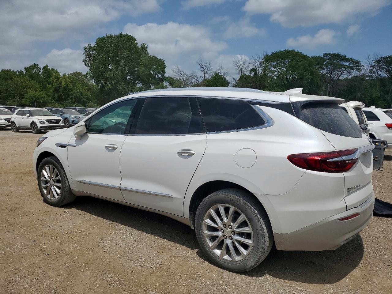 2021 Buick Enclave Premium - Image 2