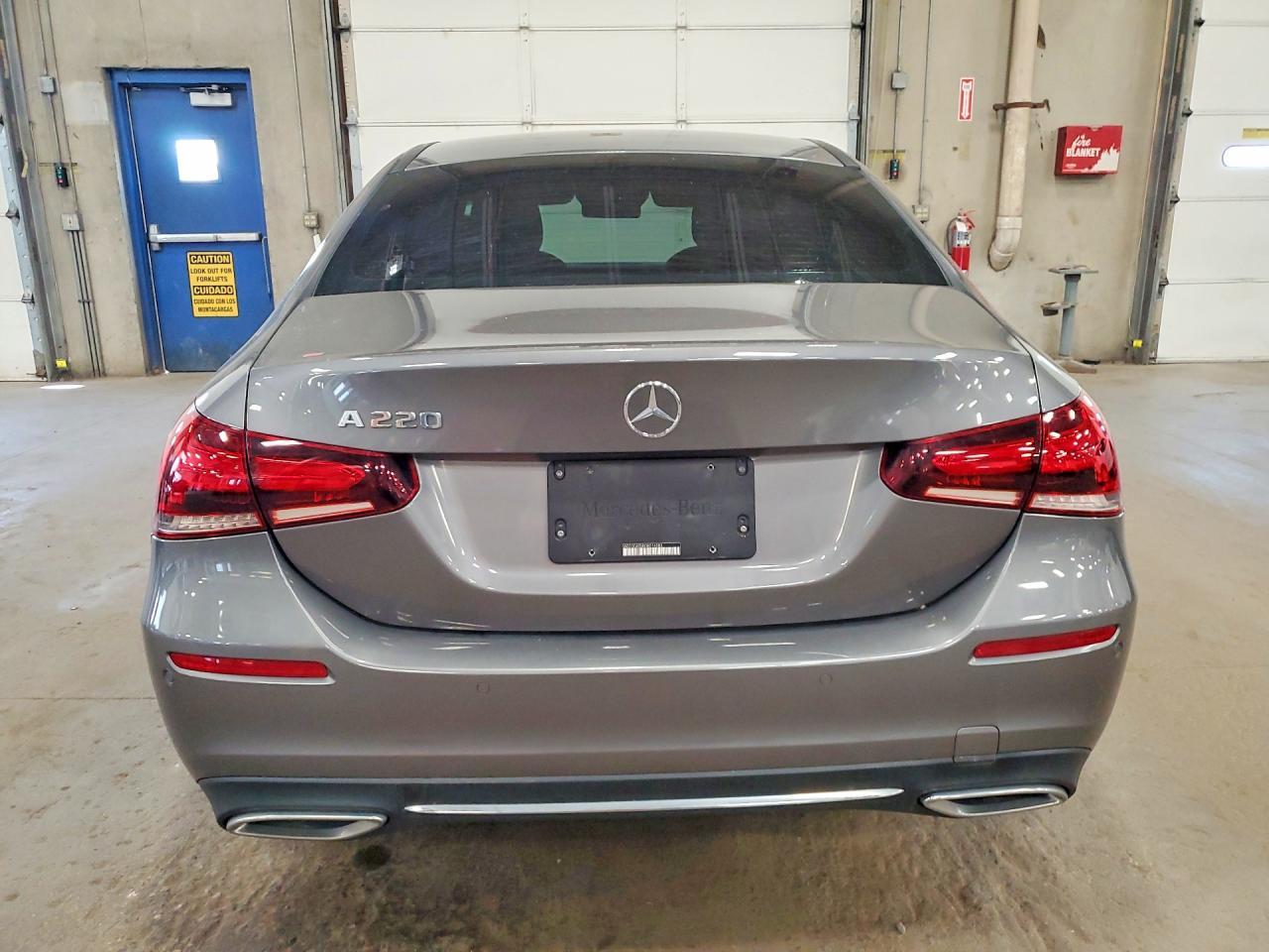 2019 Mercedes-Benz A 220 - Фото 6