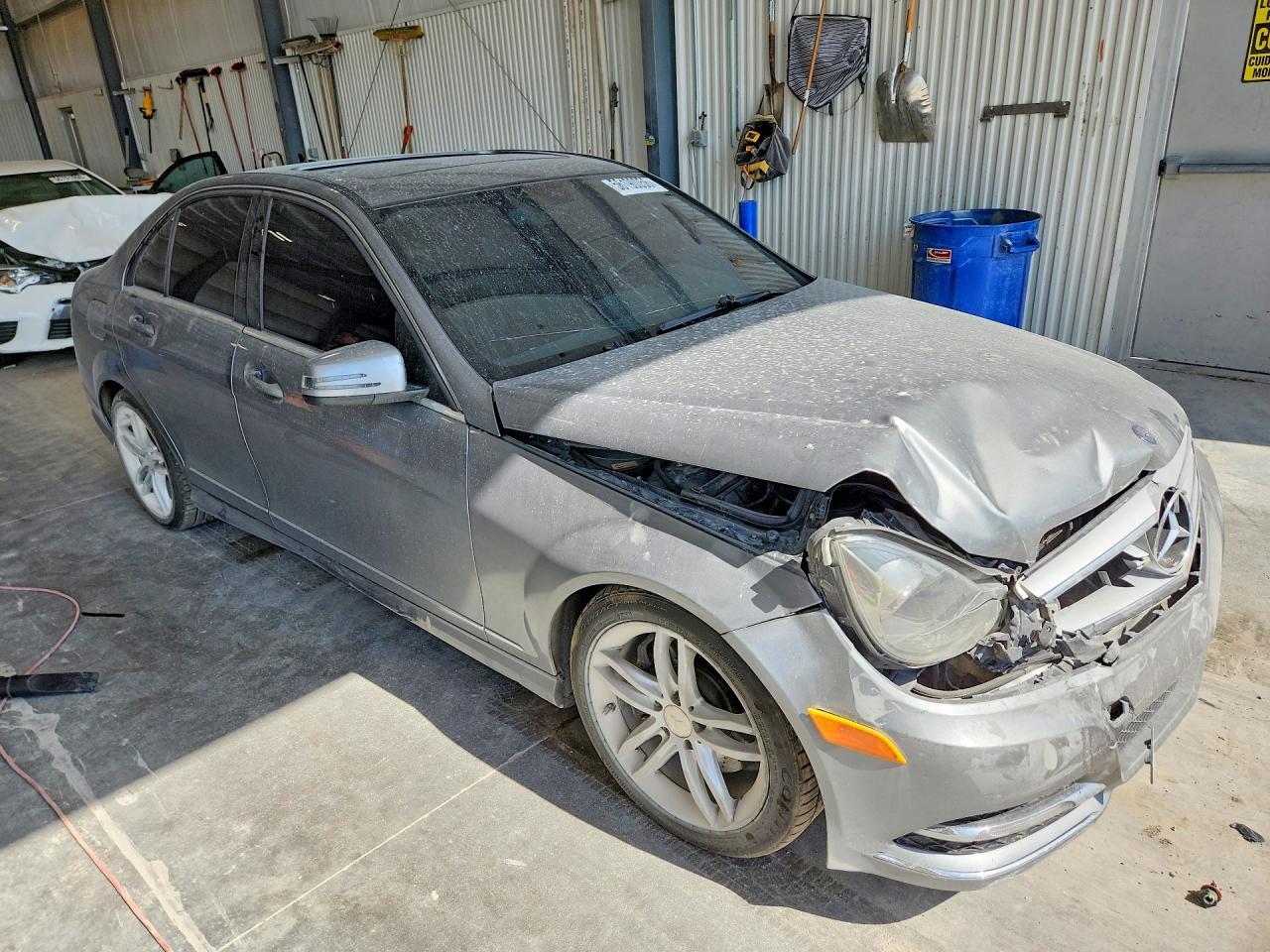2013 Mercedes-Benz C 300 4Matic - Фото 4
