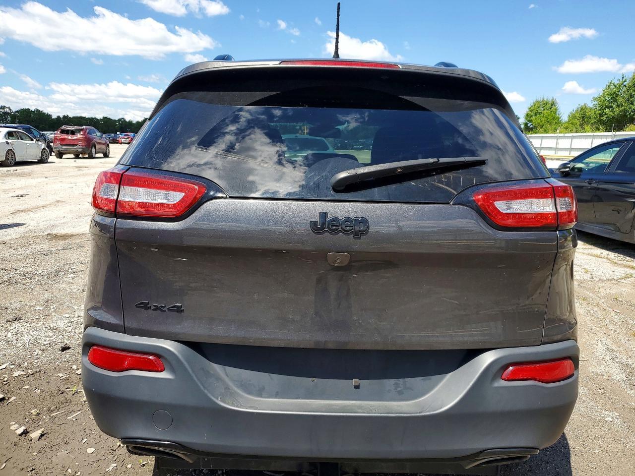 2015 Jeep Cherokee Latitude - Фото 6