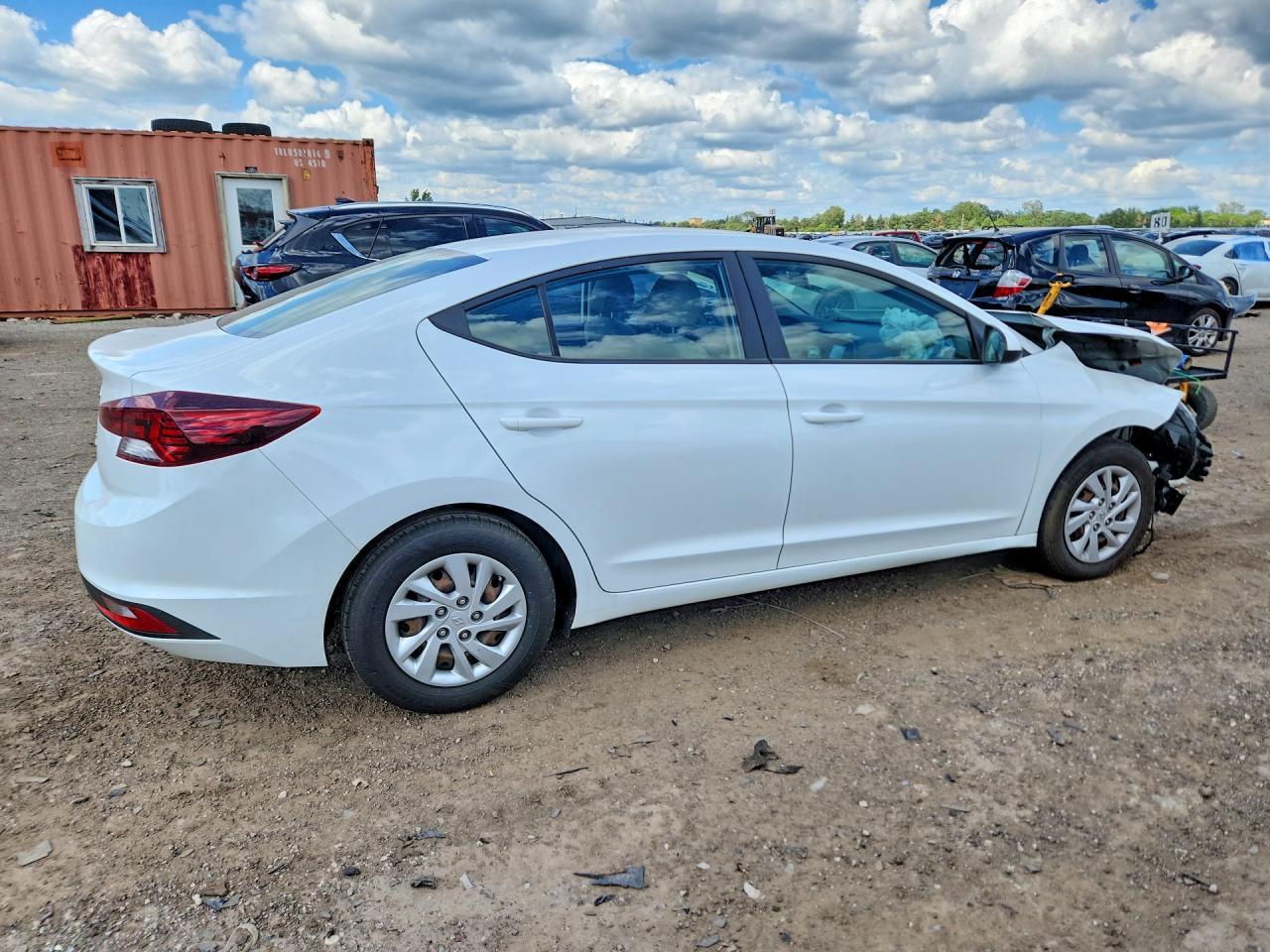 2019 Hyundai Elantra Se - Фото 3