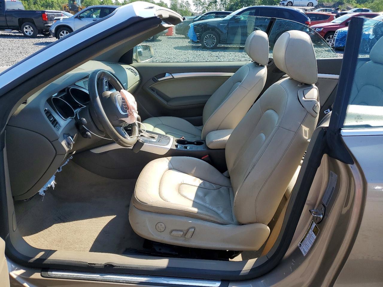2011 Audi A5 Premium Plus - Image 7