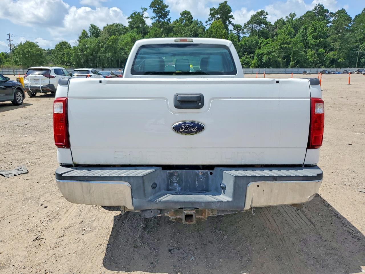2015 Ford F250 Super Duty - Image 6
