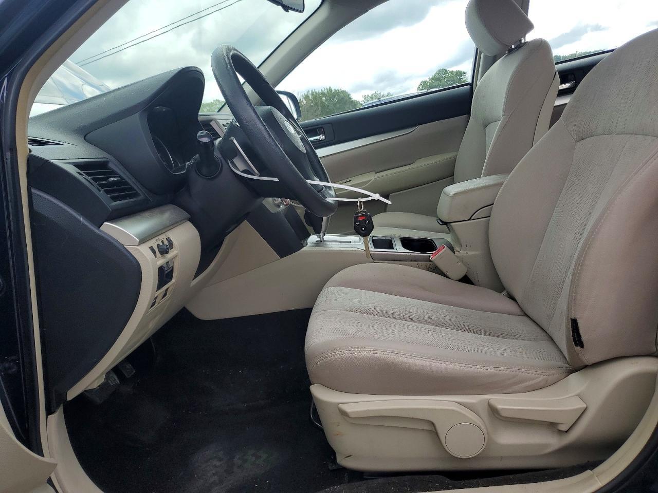 2013 Subaru Legacy 2.5I - Image 7