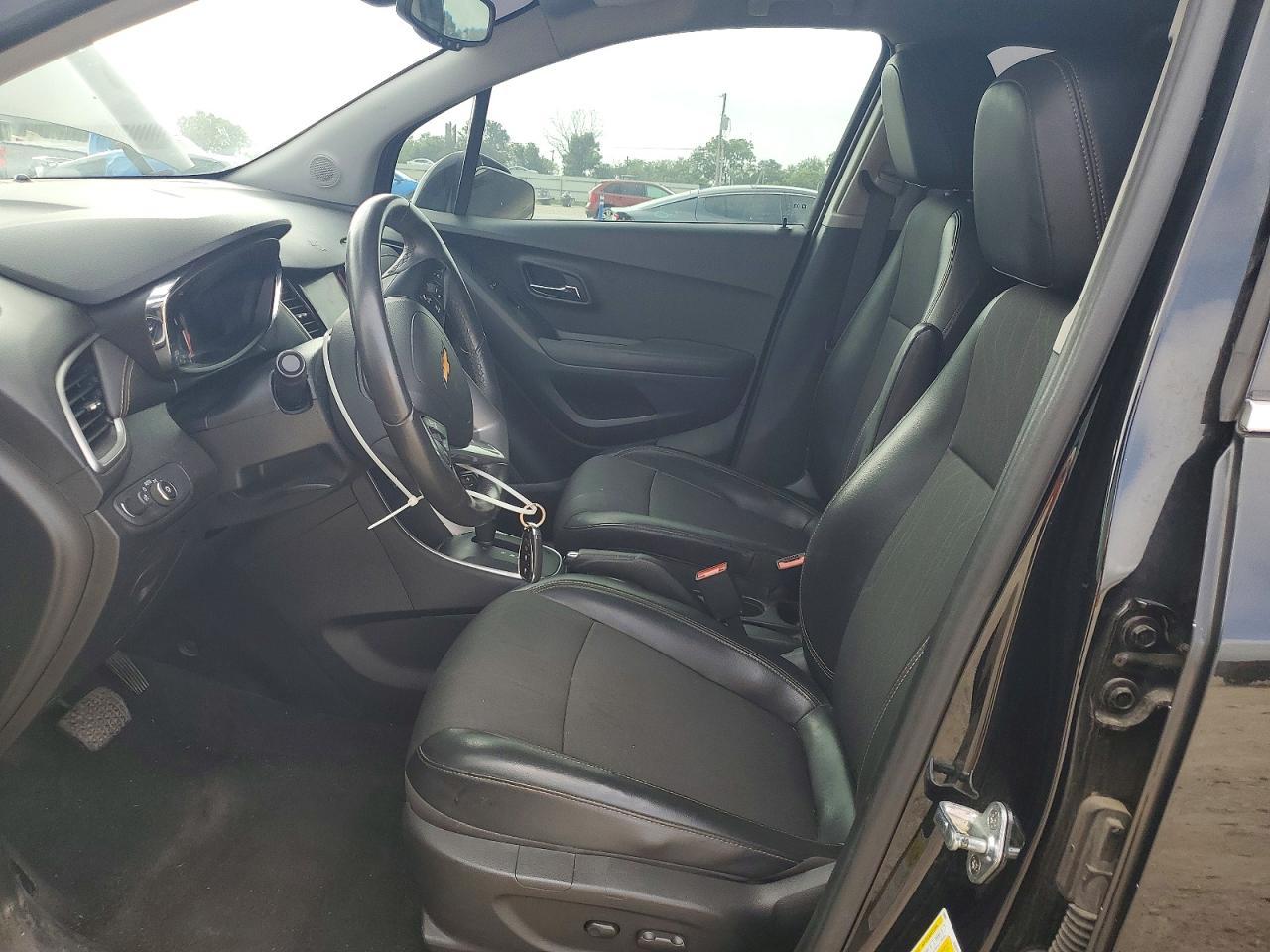 2020 Chevrolet Trax 1Lt - Image 7
