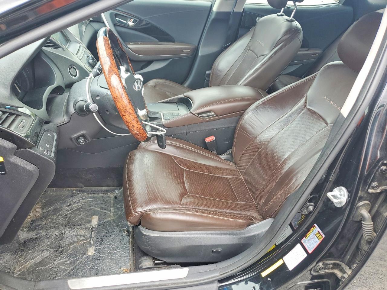 2013 Hyundai Azera Base - Image 7
