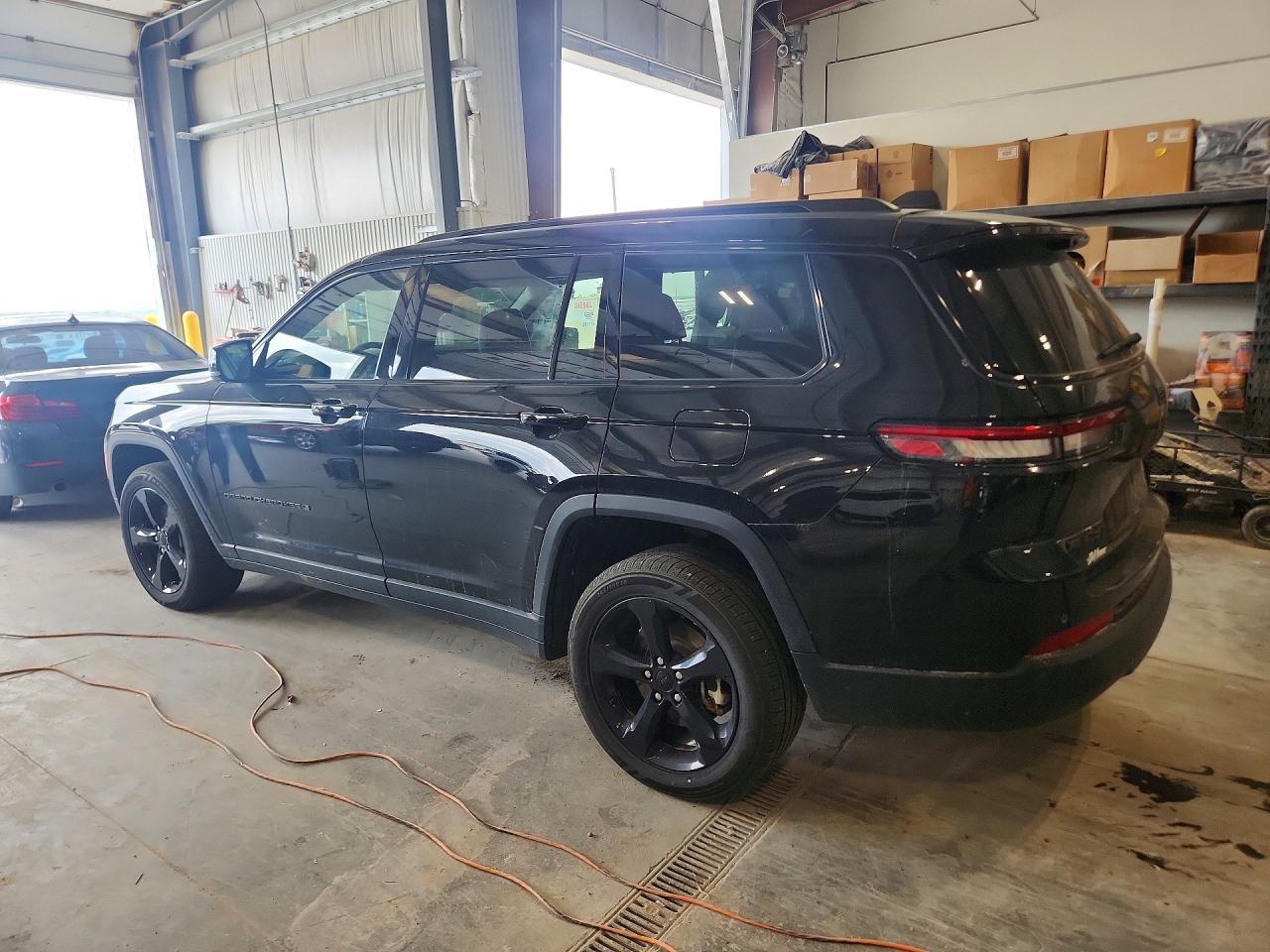 2023 Jeep Grand Cherokee L Limited - Фото 2
