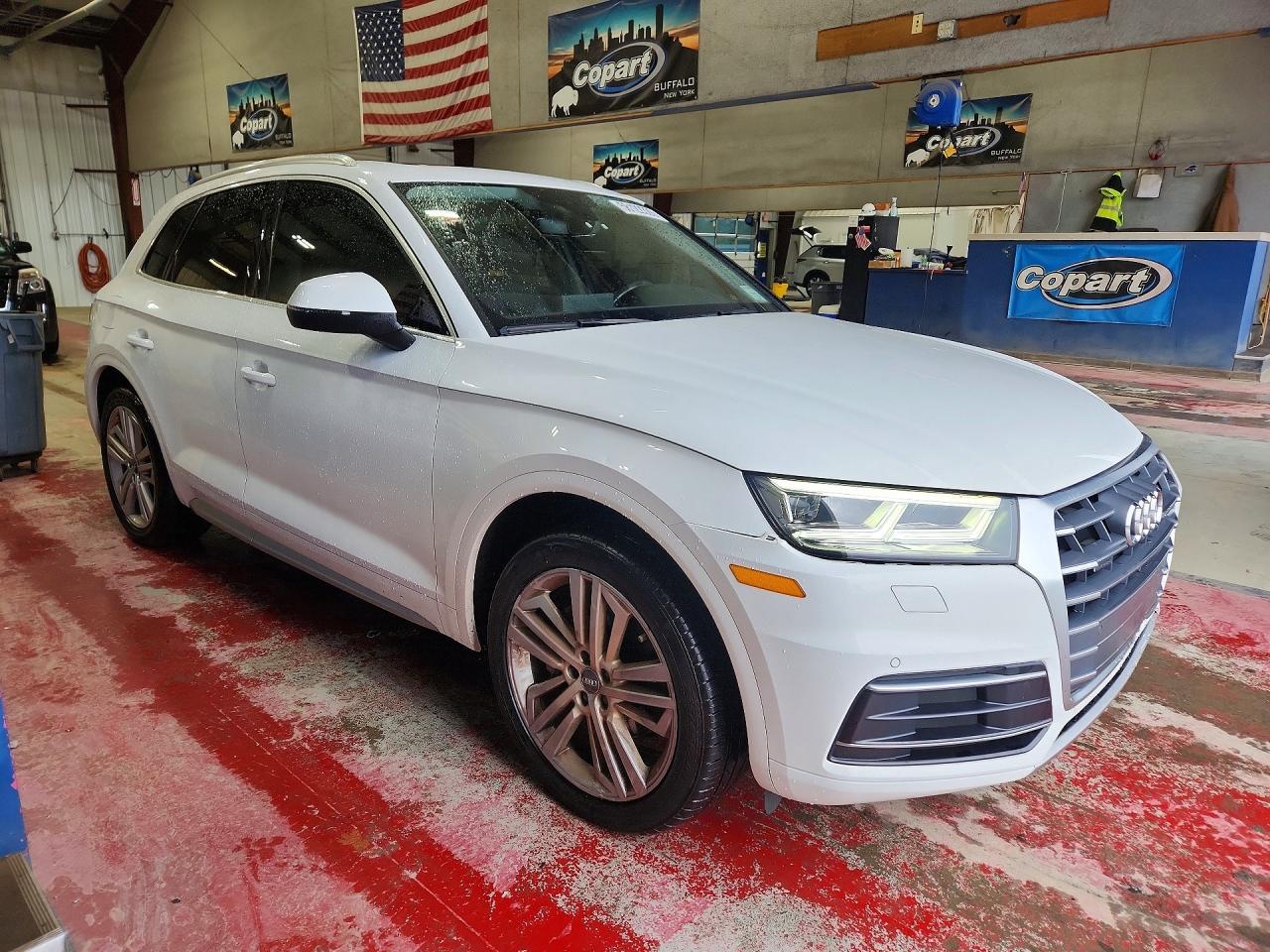 2018 Audi Q5 Premium Plus - Image 4