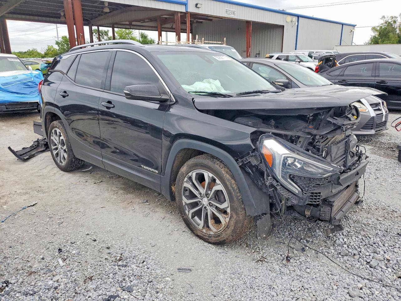 2021 GMC Terrain Slt - Image 4