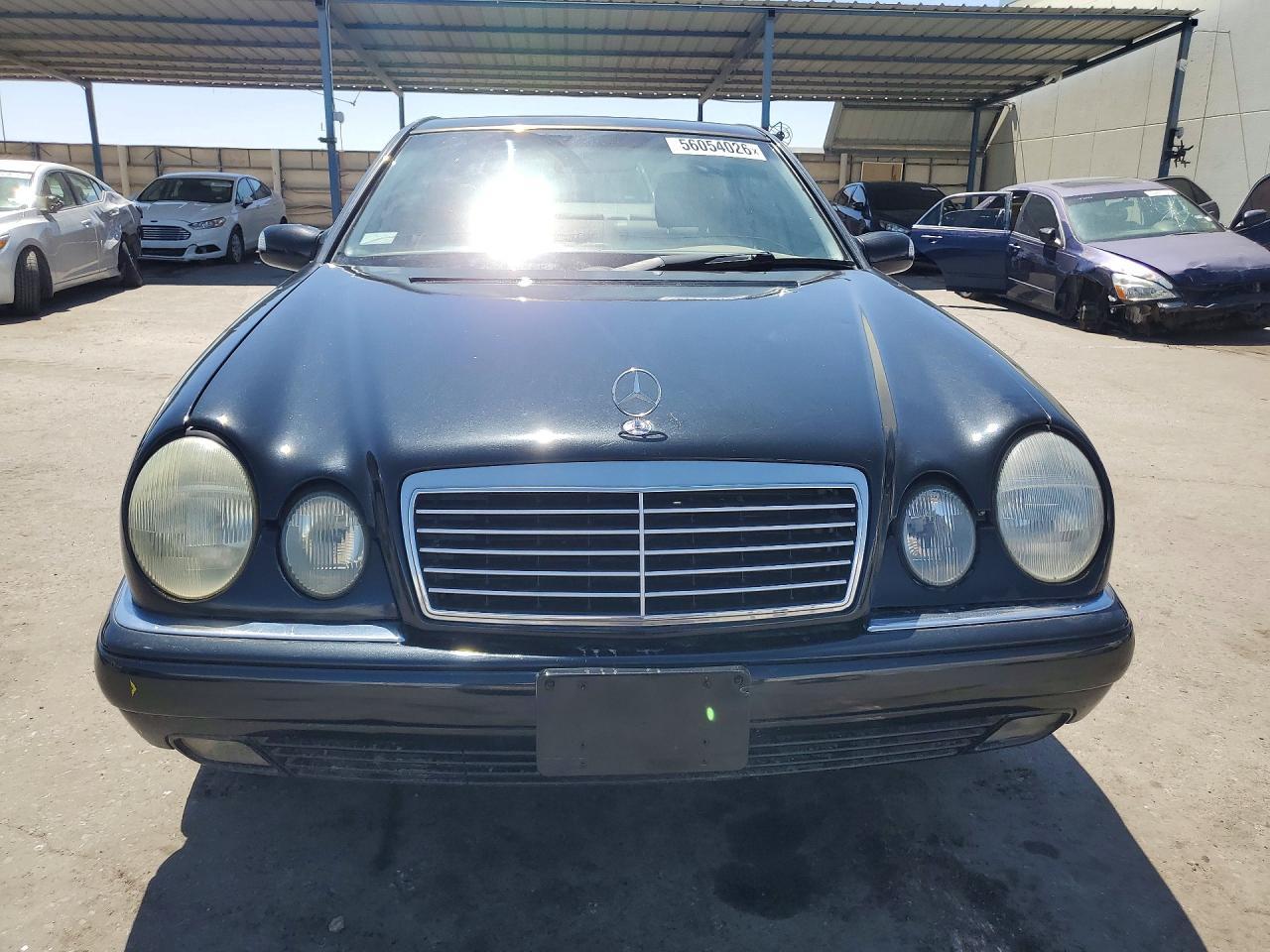 2002 Mercedes-Benz E 320 4Matic - Фото 5