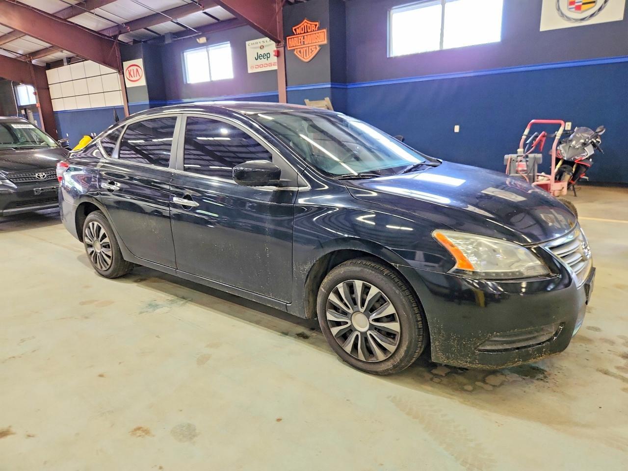 2013 Nissan Sentra S - Фото 4