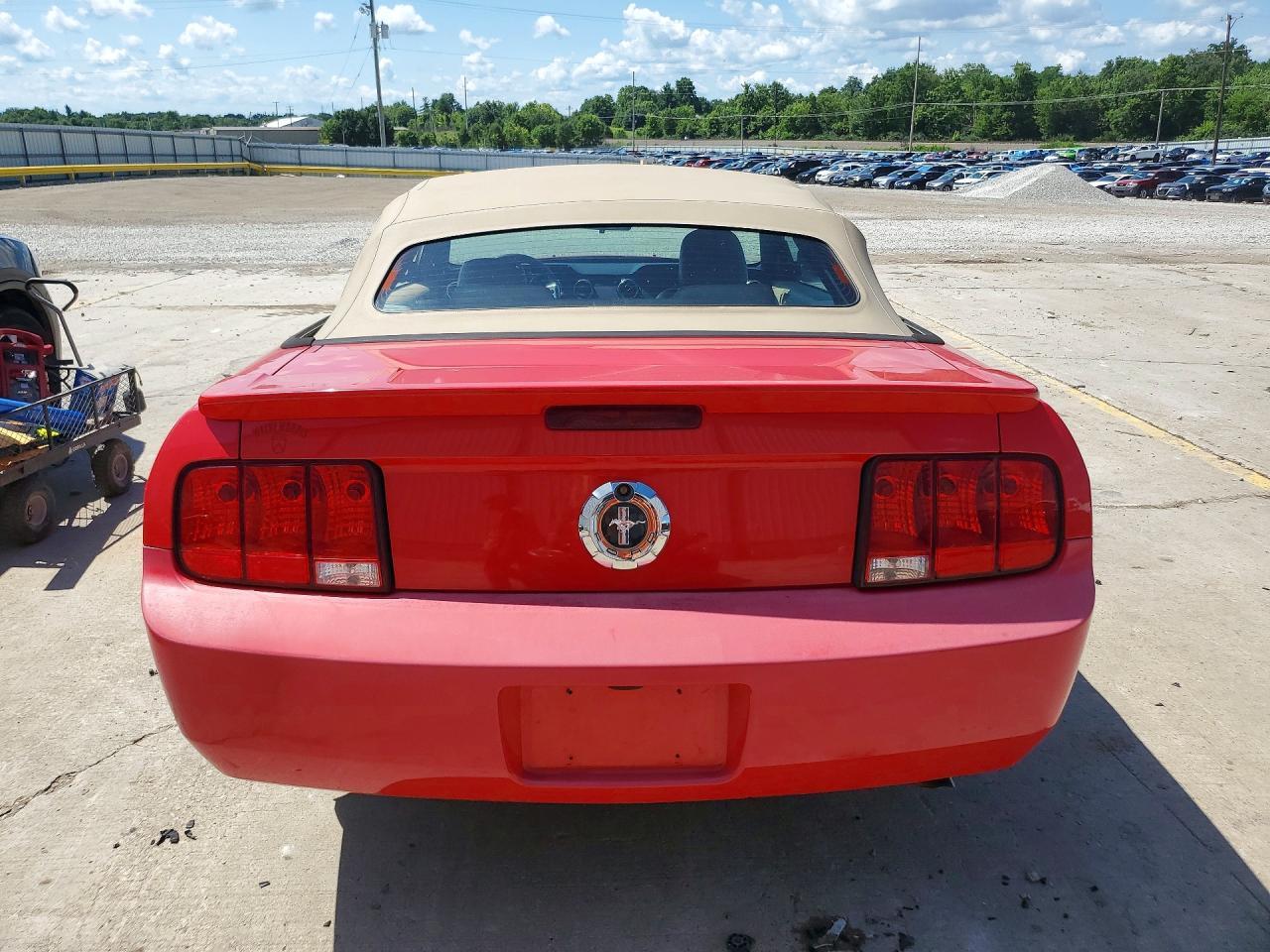 2008 Ford Mustang - Фото 6