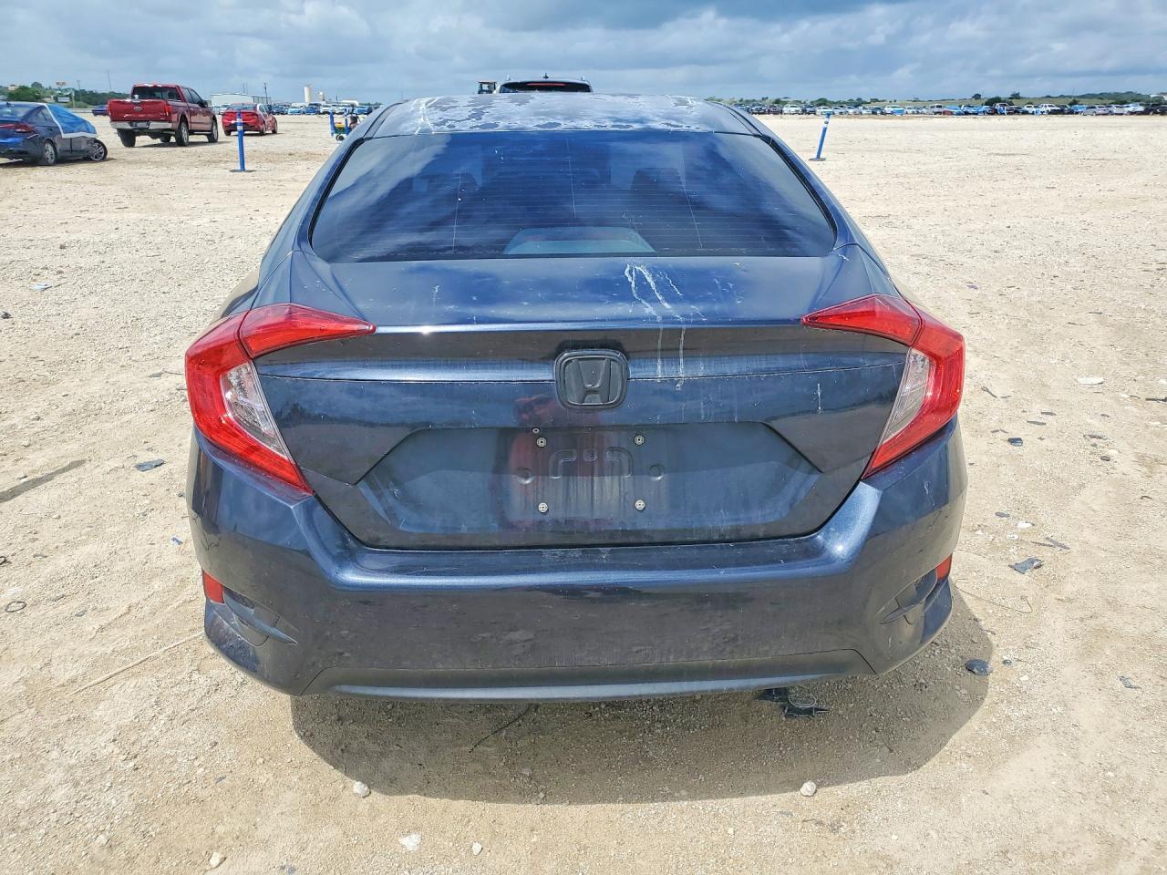 2018 Honda Civic Lx - Фото 6