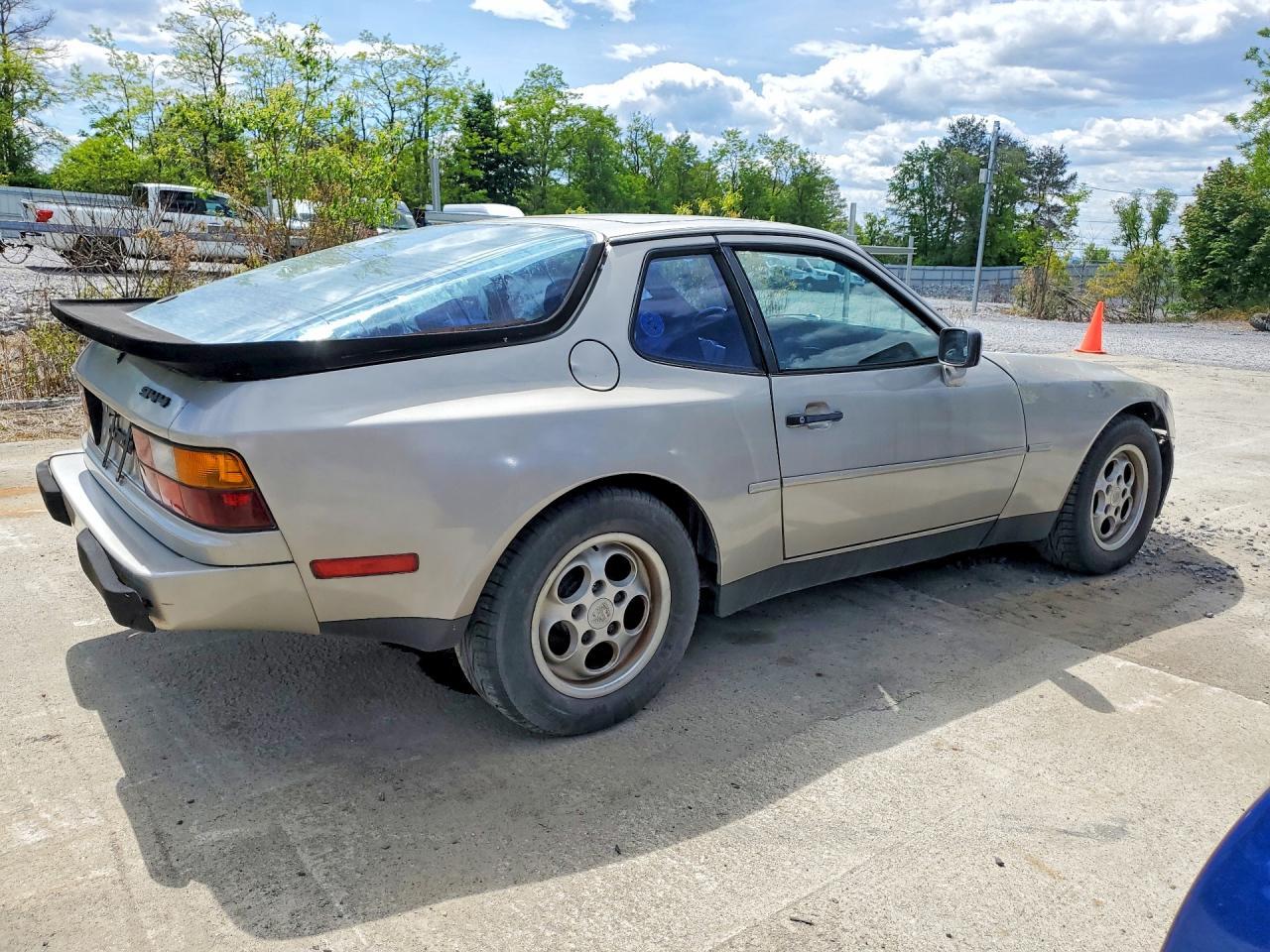 1984 Porsche 944 - Фото 3