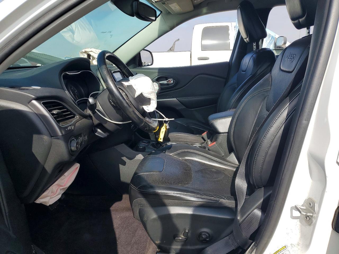 2019 Jeep Cherokee Limited - Image 7