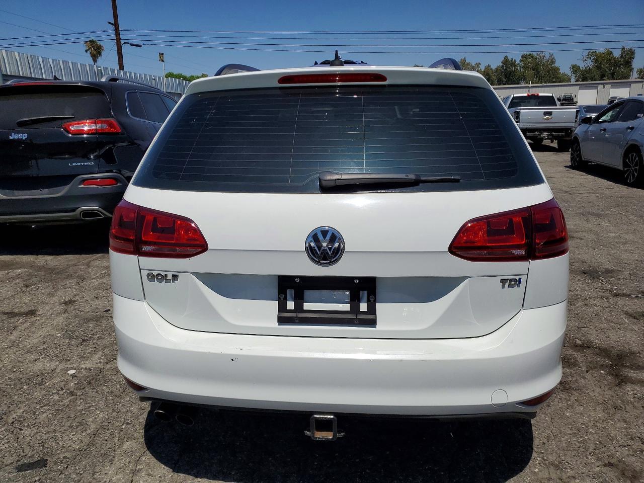 2015 Volkswagen Golf Sportwagen Tdi S - Фото 6