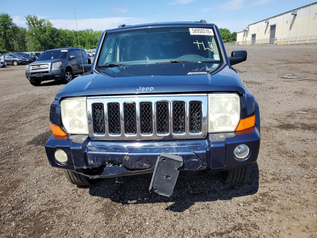2010 Jeep Commander Sport - Image 5