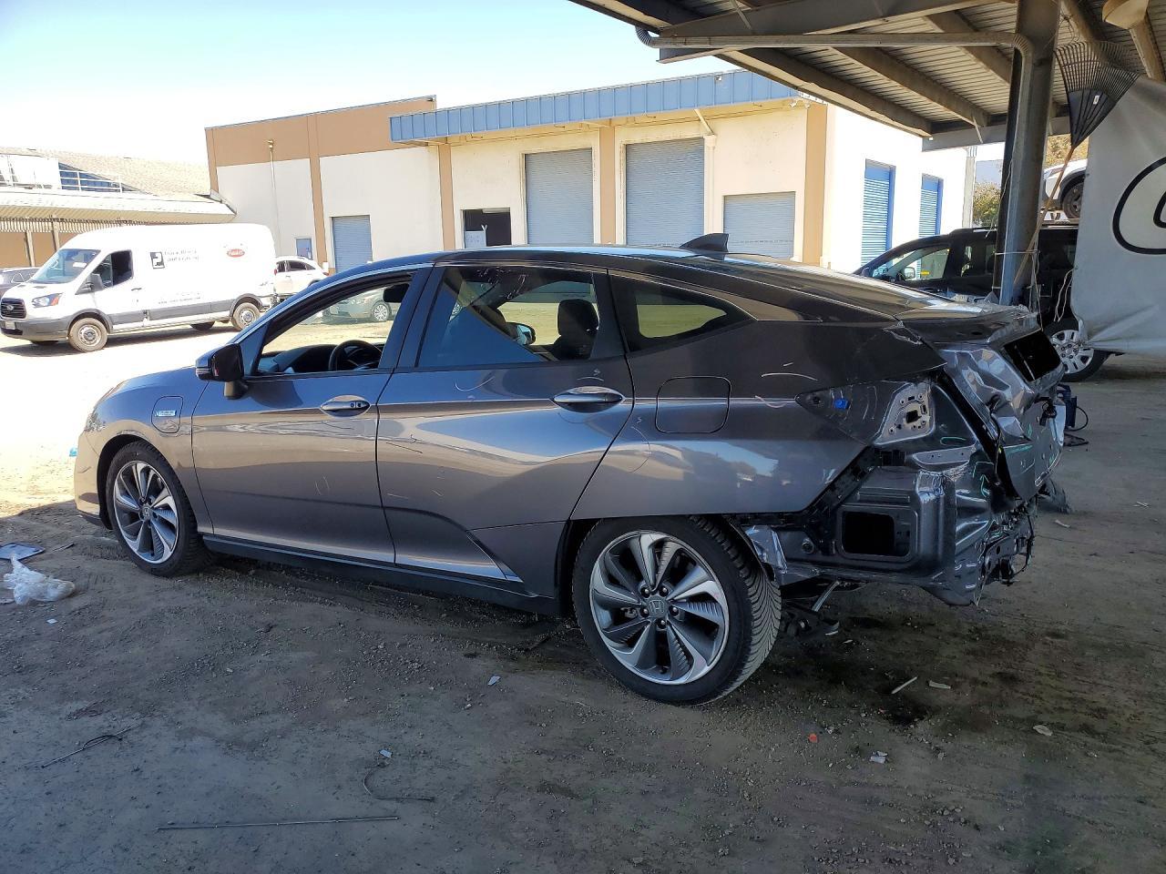 2018 Honda Clarity - Image 2