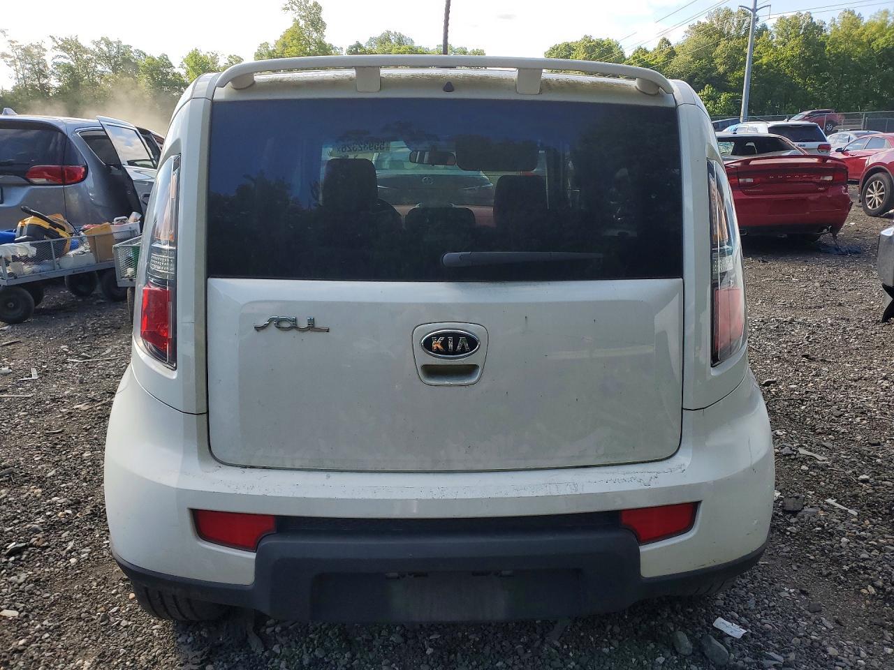 2010 Kia Soul + - Image 6