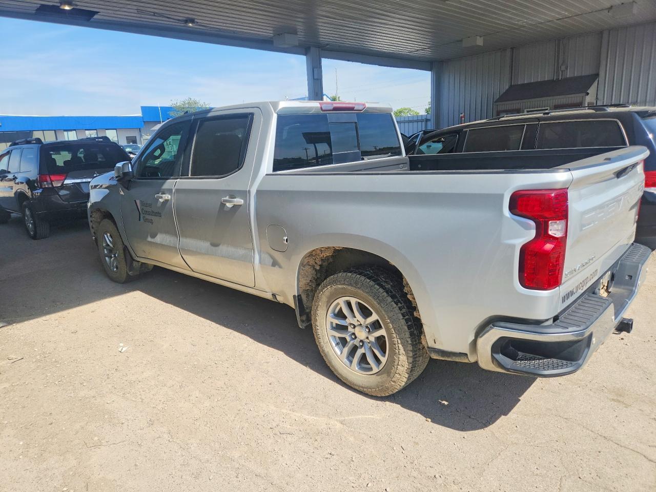 2021 Chevrolet Silverado K1500 Lt - Image 2