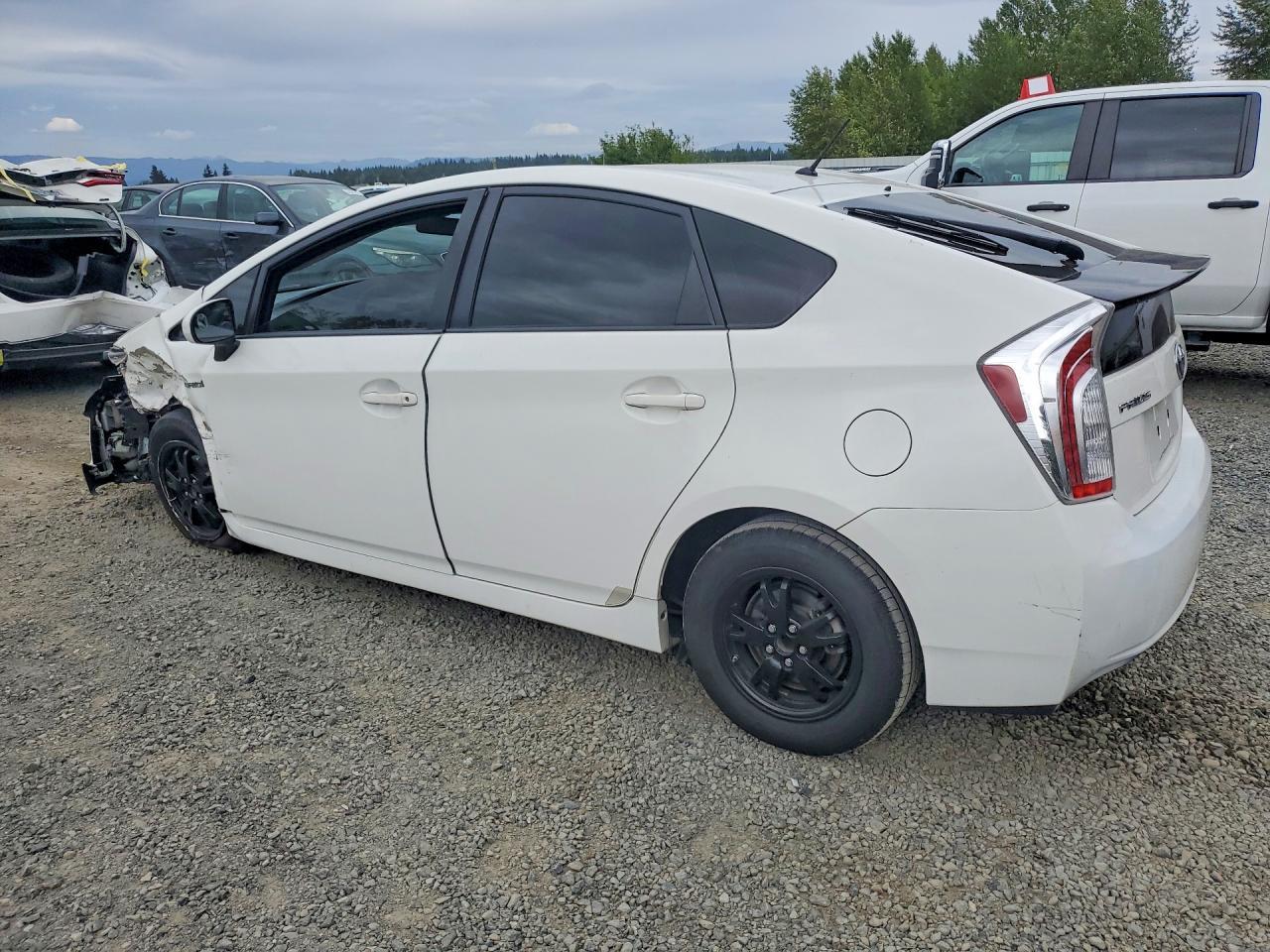 2014 Toyota Prius One - Image 2