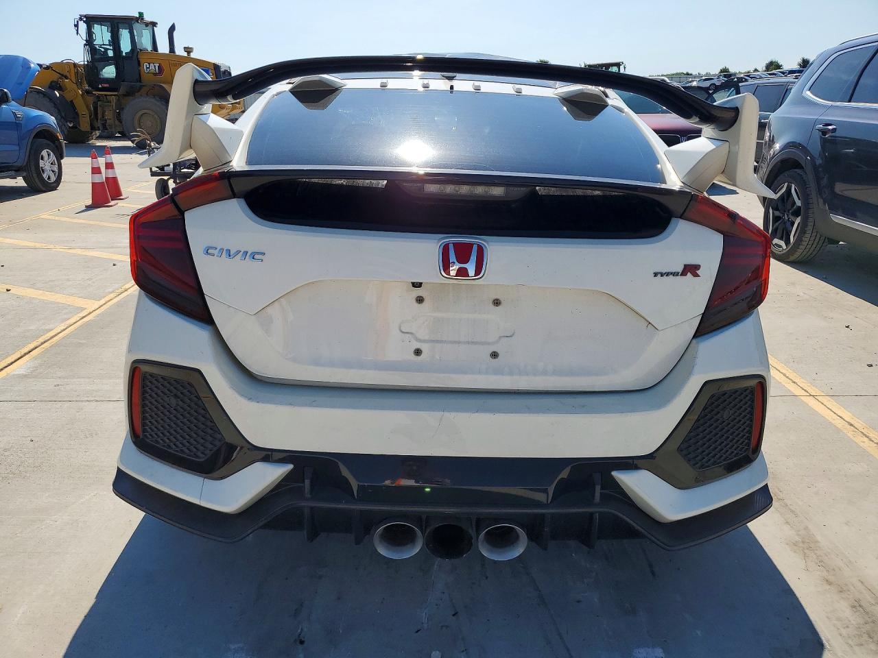 2017 Honda Civic Type-R Touring - Фото 6