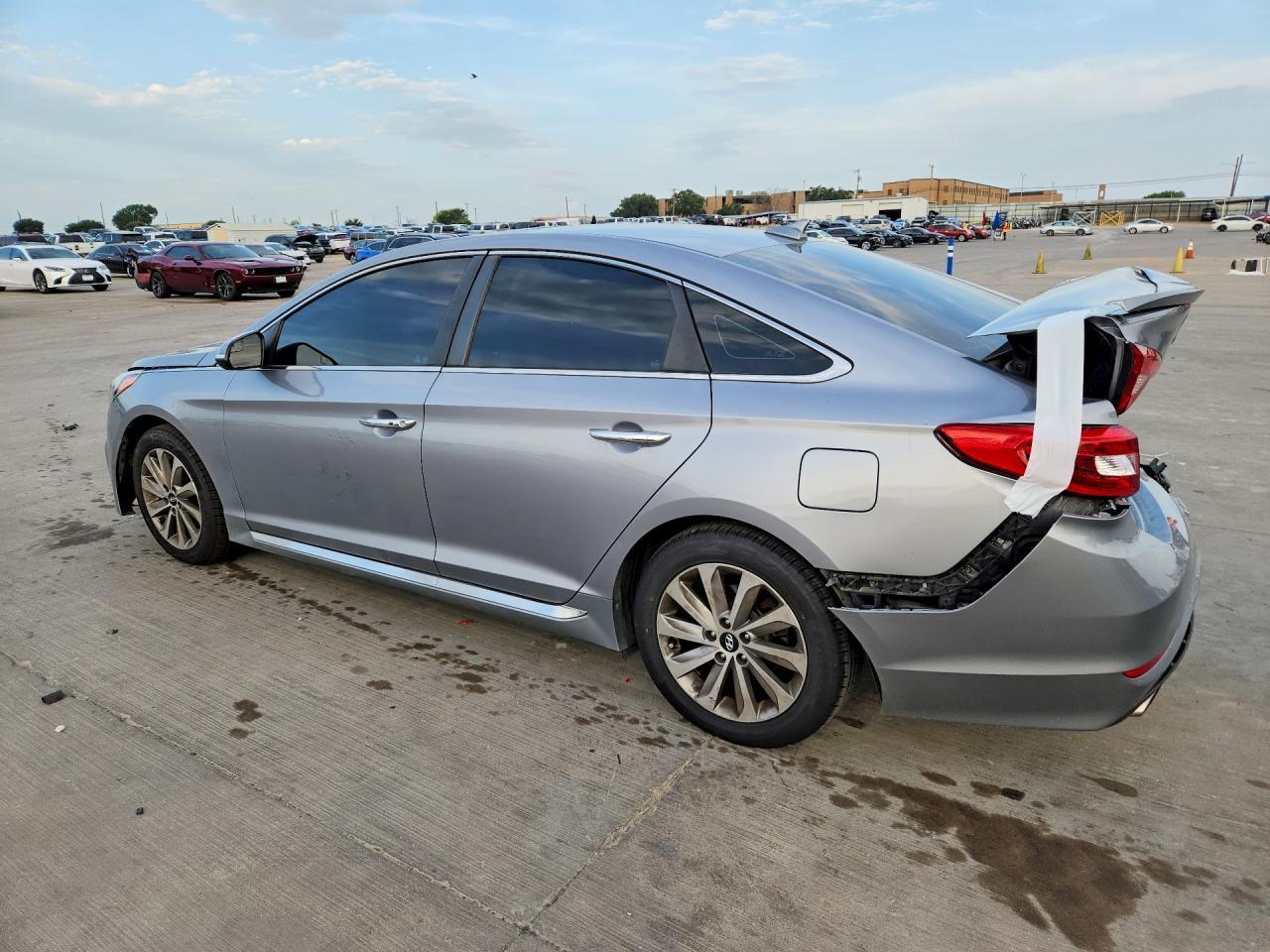 2017 Hyundai Sonata Sport - Image 2