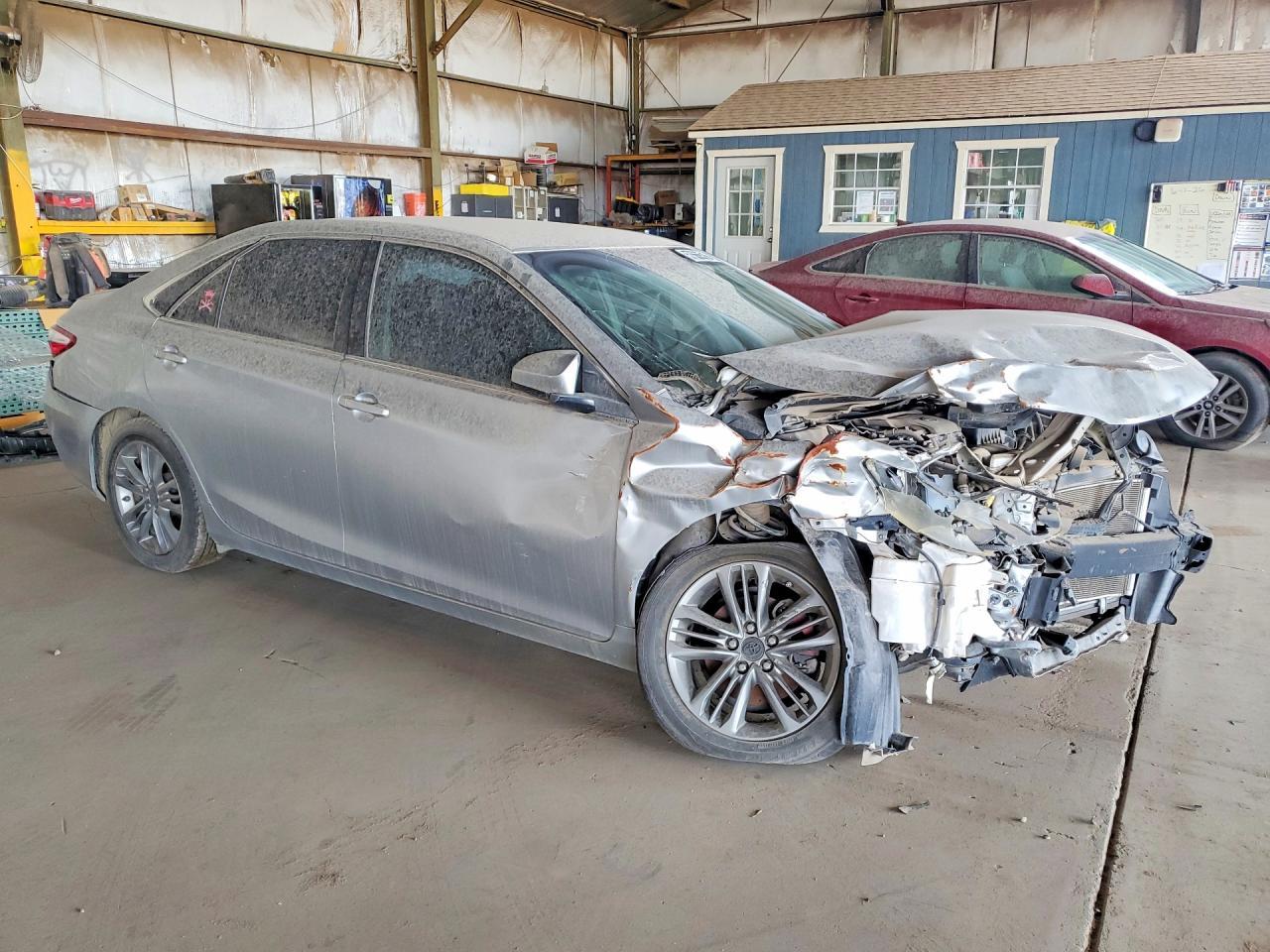 2017 Toyota Camry /Le/ - Фото 4