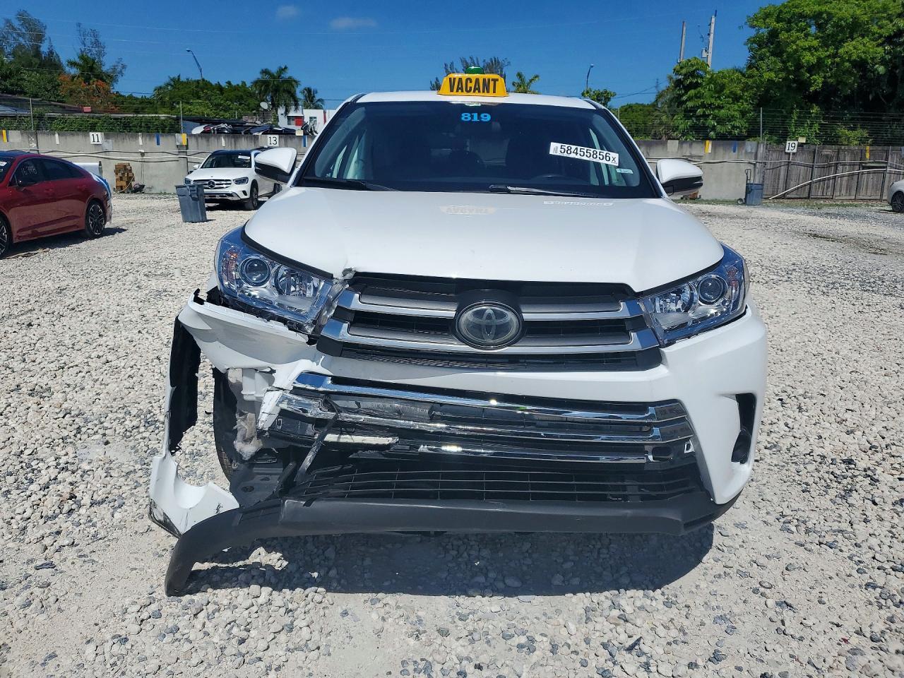 2019 Toyota Highlander Le - Фото 5